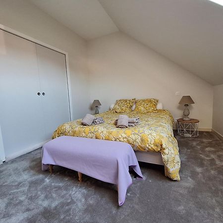 La Chambre Mademoiselle Causeuse Malville Exterior photo