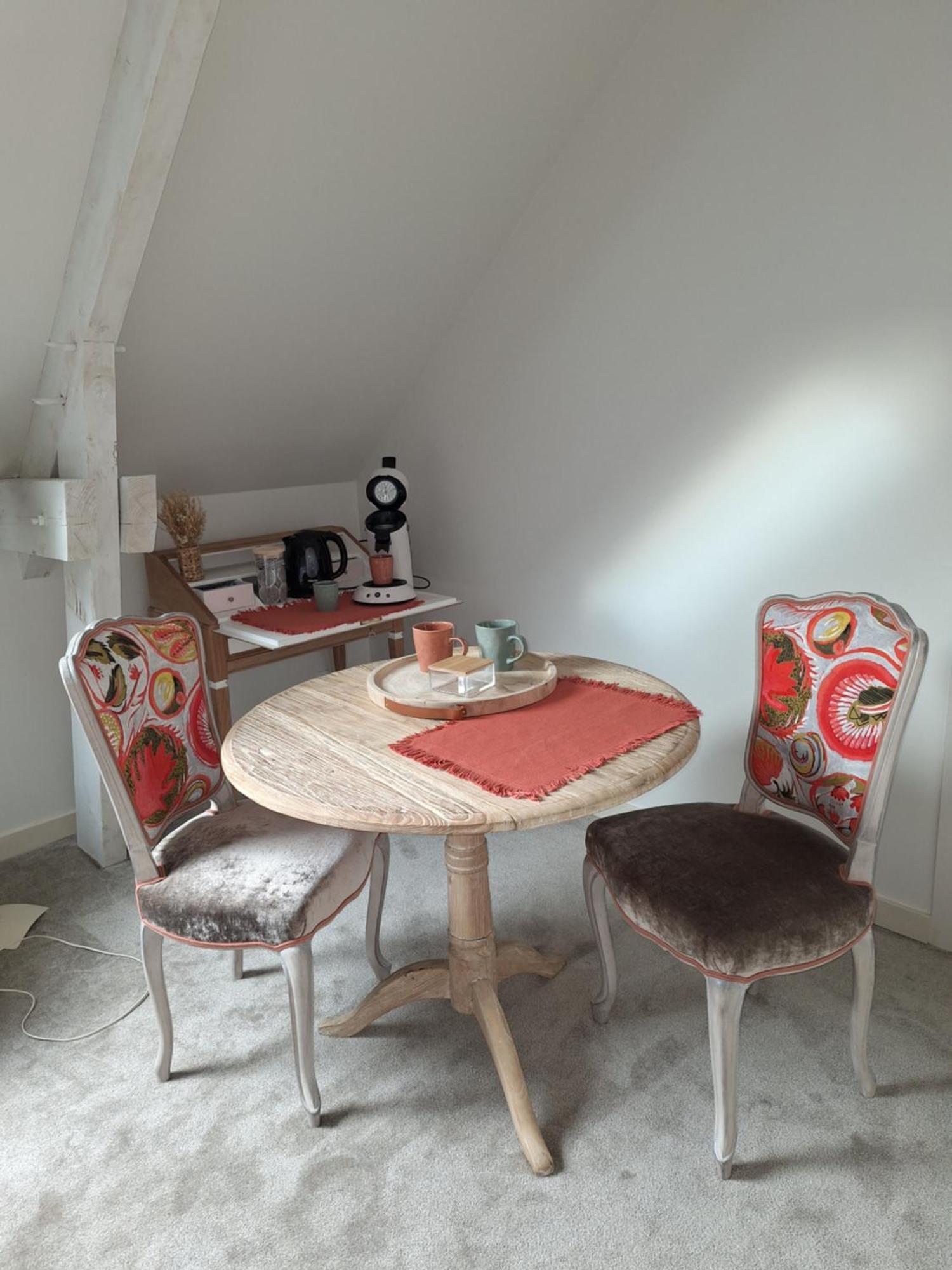 La Chambre Mademoiselle Causeuse Malville Exterior photo